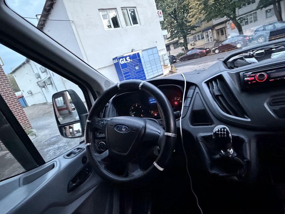 Ford transit 2.2diesel 2015 manuala