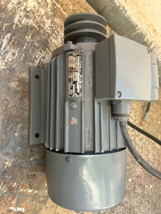 Електро мотор монофазен