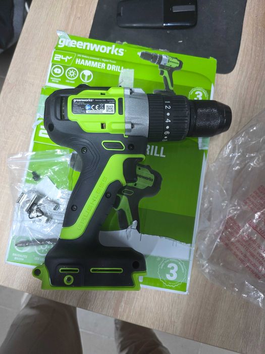 Bormașină de găurit fără fir GreenWorks GD24DD60