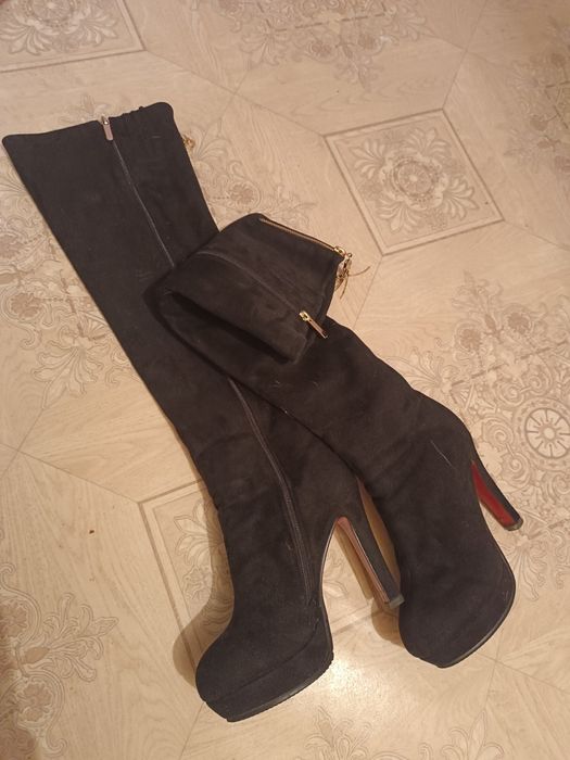 Продам сапоги женские