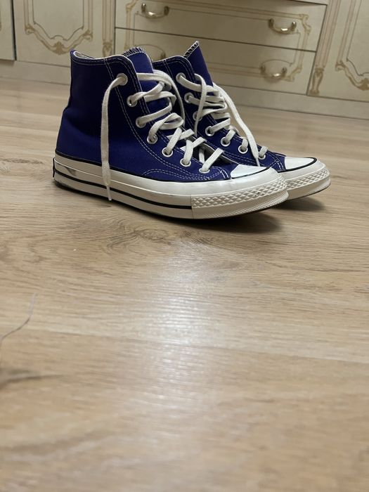 Продам конверсы оригинальные