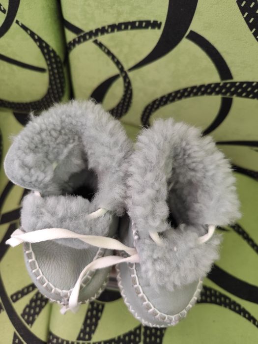 Детски обувки и пантофи