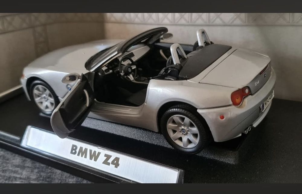MOTOR Max  1.18 BMW Z4 Chevrolet