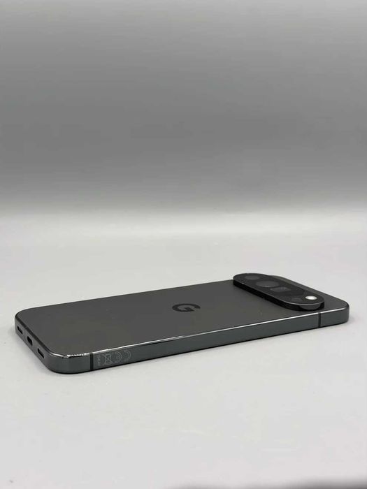 Google Pixel 10 Pro XL 256 GB,16 GB RAM, Baterie 100% , 67 Cicluri, Obsidian Black