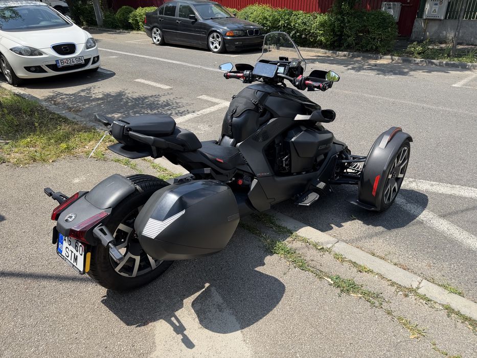 Canam ryker 900 camere navigatie parbriz
