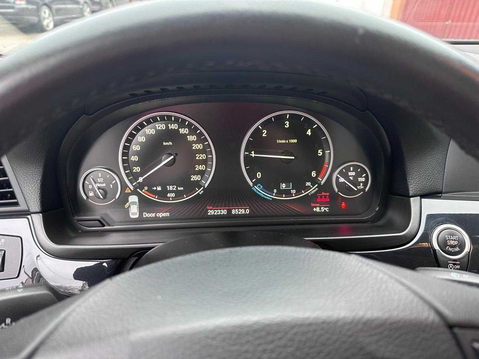 Vand autoturism BMW Seria 5