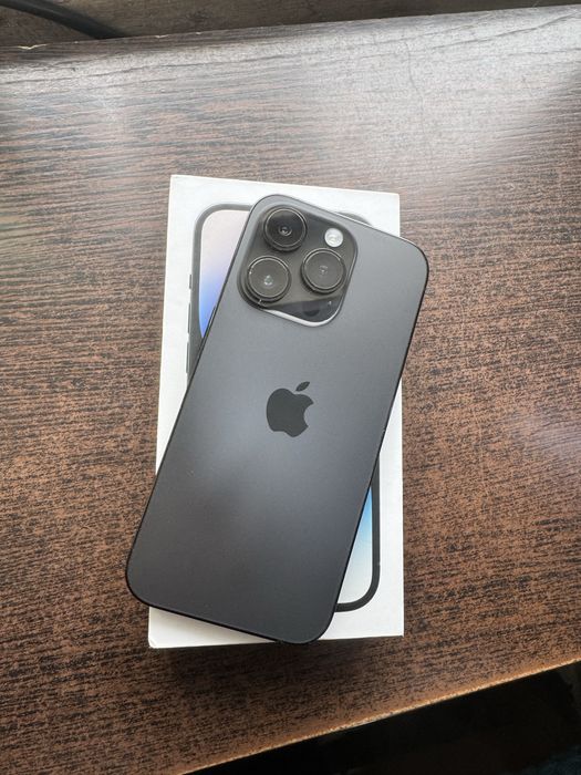 Айфон 14Про/256 гб. ВНИМАНИЕ! Смотреть фото! Акб 100%!