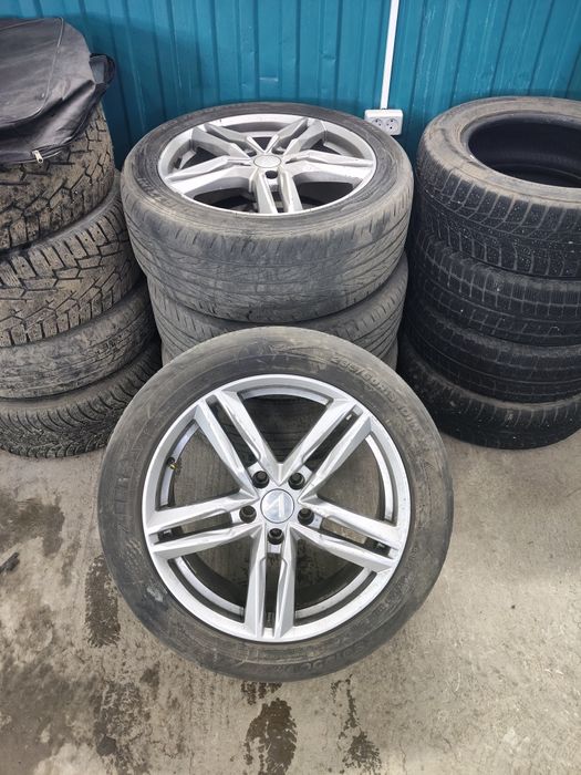 Продам диски с резиной R18