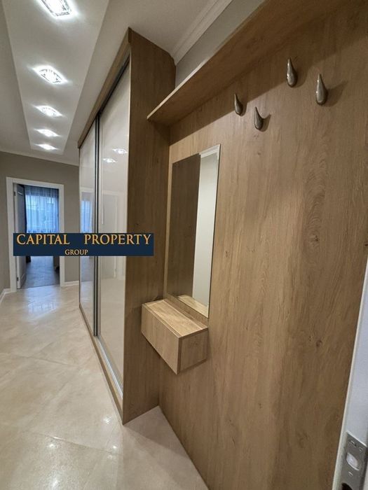 Дава се под наем Тристаен апартамент в Варна, Център - 95 кв.м за 1200 € - Снимка #8