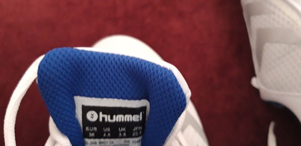 Продавам дамски маратонки hummel ЧИСТО НОВИ