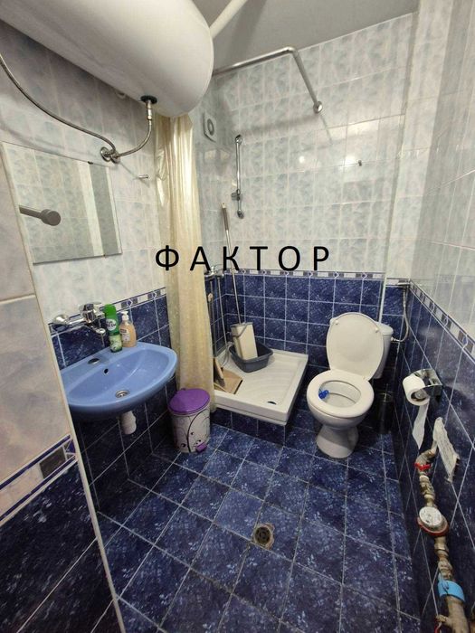 Дава се под наем Офис в Пловдив, Център - 100 кв.м за 612 € - Снимка #12