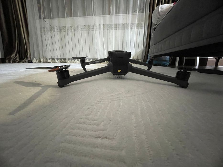 Дрон DJI Mavic 3 Classic