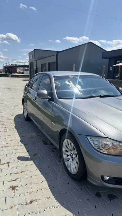 BMW E90 LCI 320d – 177 CP – 2009 – 168k KM !
