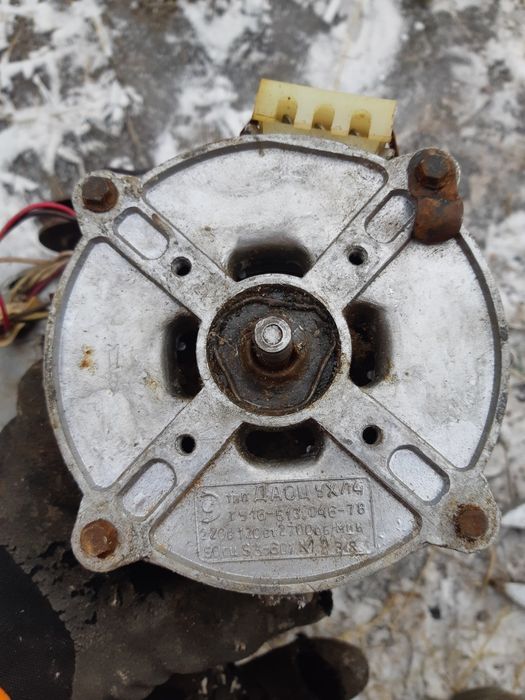 Продам электродвигателя