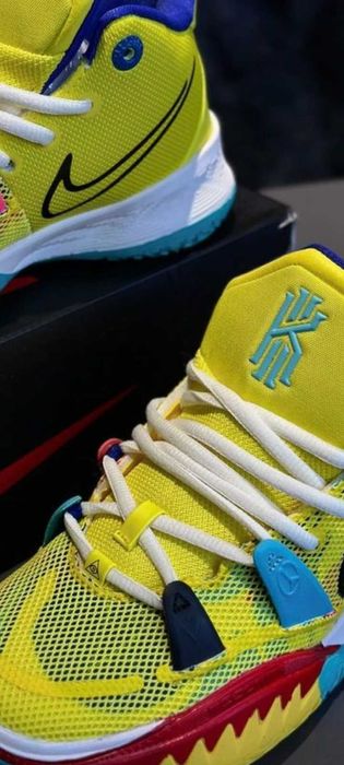 Баскетбольные кроссовки оригинал 36 размер