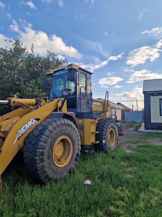 услуги погрузчика (для чистки снега)