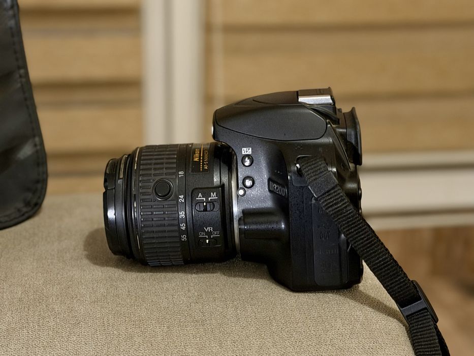 Фотоапарат Nikon D3200, AF-S NIKKOR 18-55mm