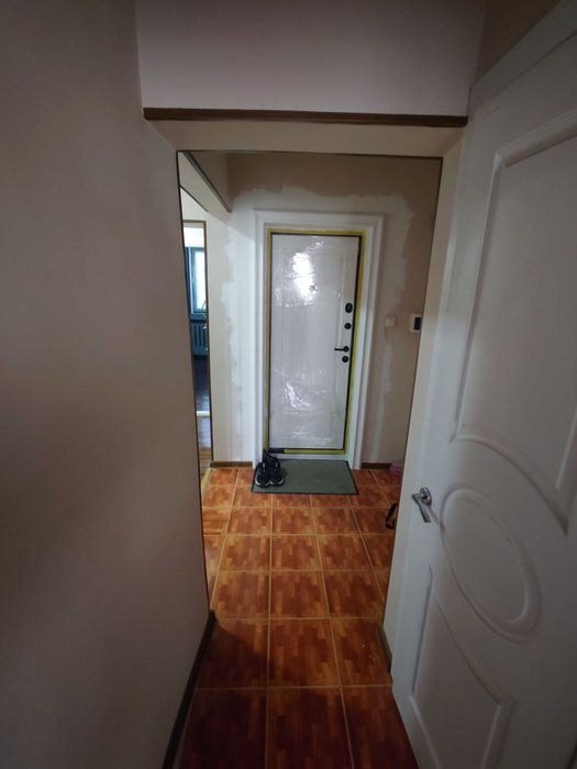 Продам трёхкомнатную квартиру Сергели -2