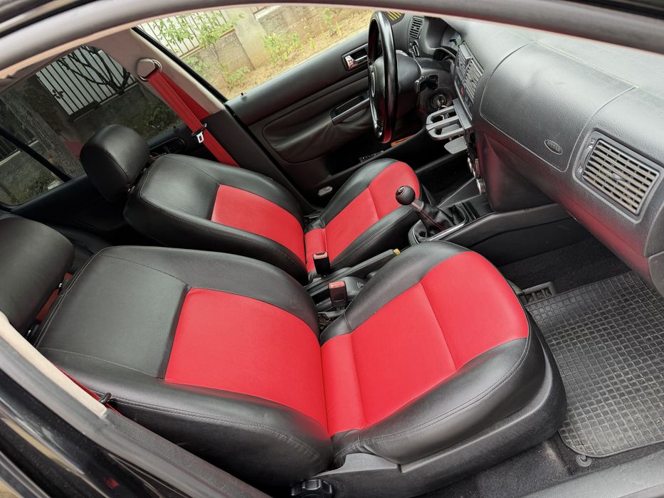 VW Golf 4 / 1.4 benzina 16v / Model Pacific / An 2004 Euro 4 !!