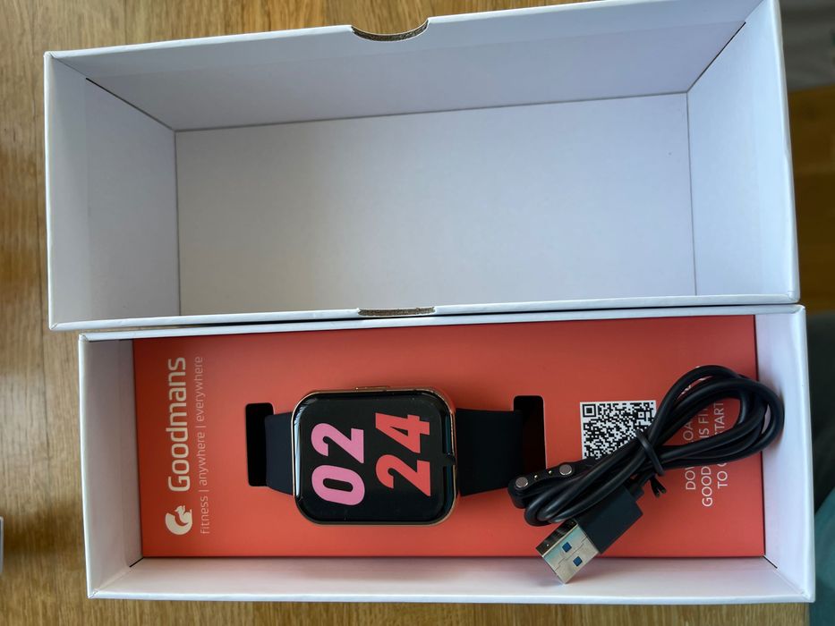 Смарт часовник нов