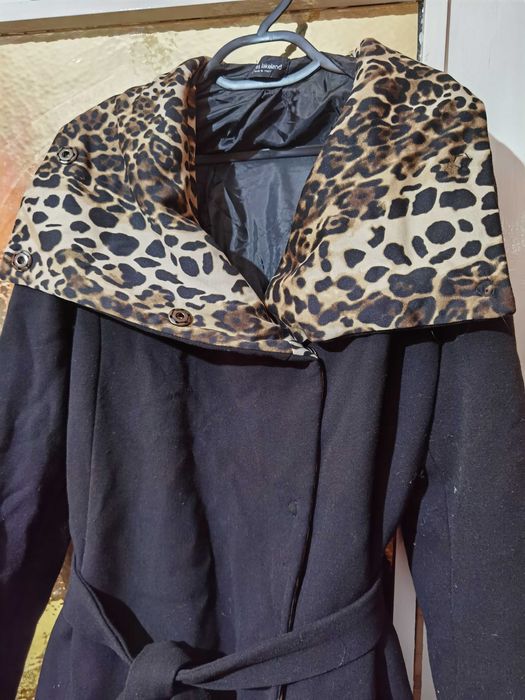 Стилно италианско палто с яка от окраска на ягуар James iakeland