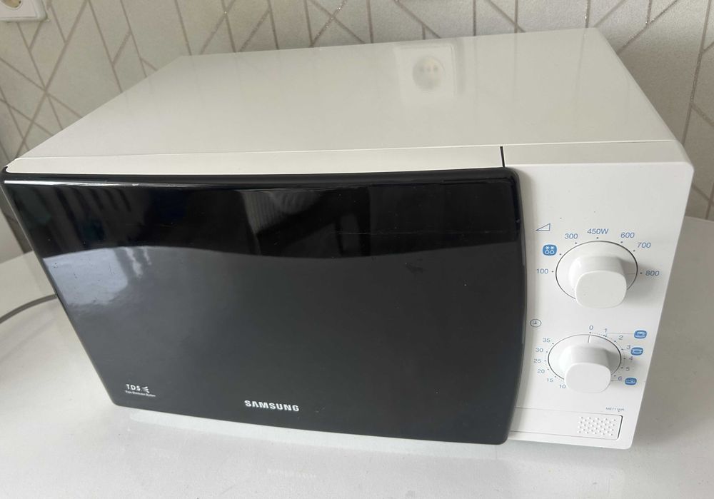 Микроволновая печь Samsung