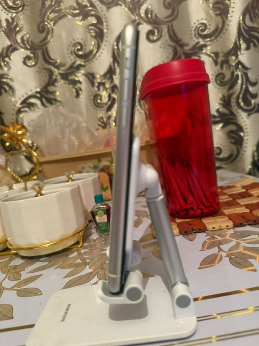 Продам телефон модель Айфон11