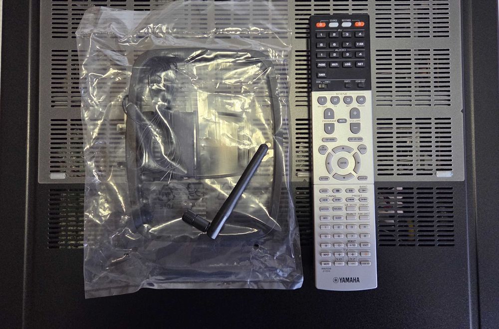 YAMAHA Aventage RX-A1040 7.2 Channel AV Receiver