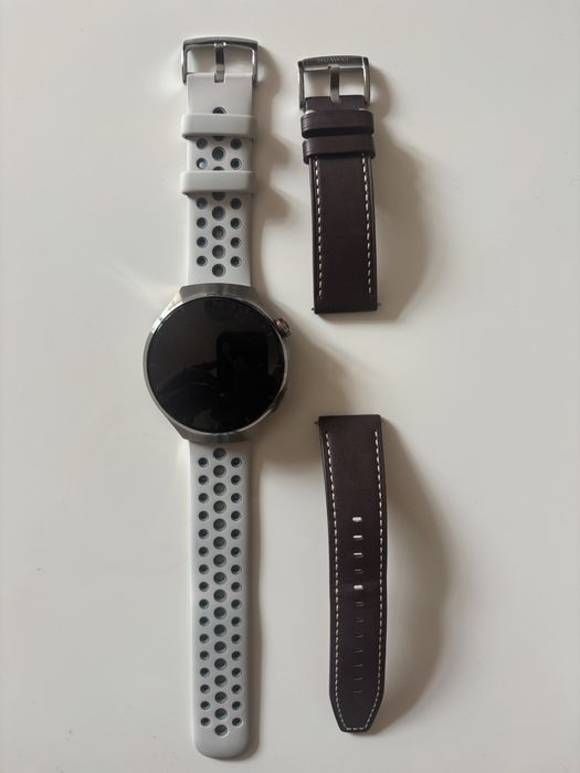Vând Huawei Watch 4 Pro – Pachet complet + 2 curele (Piele & Silicon)
