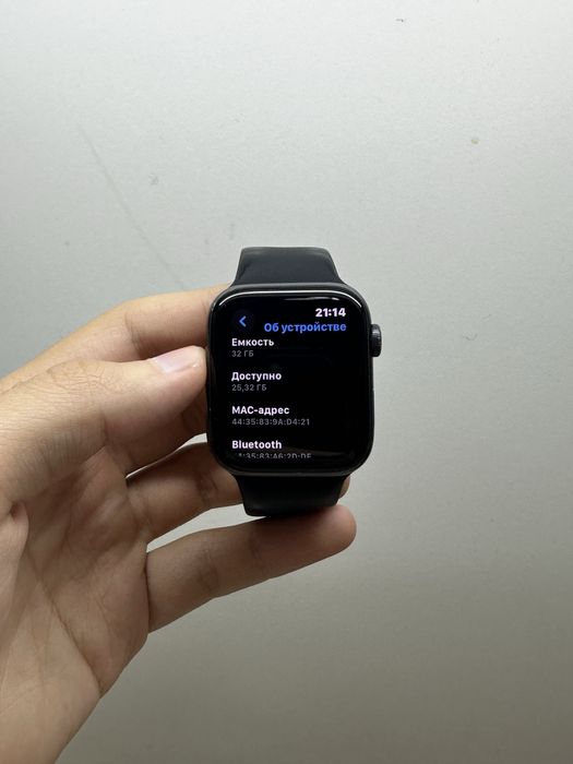 Apple Watch SE 44mm хорошее состояние