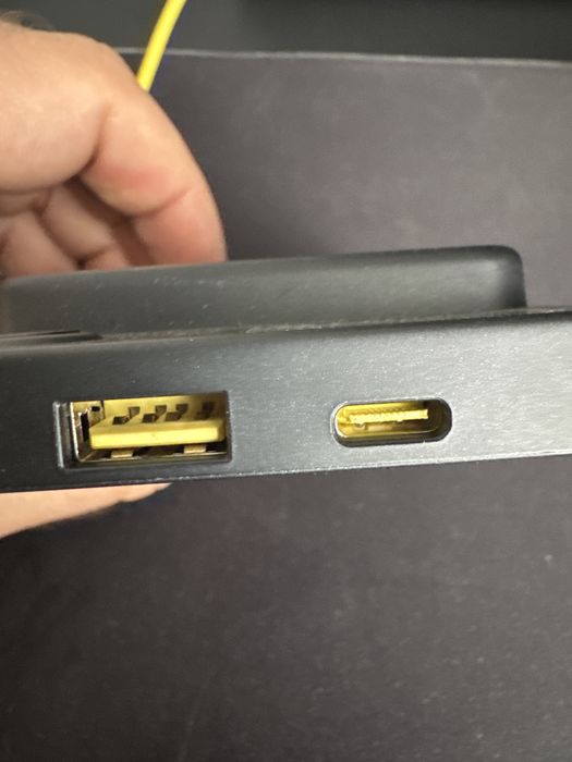 Резервна батерия тип PowerBank