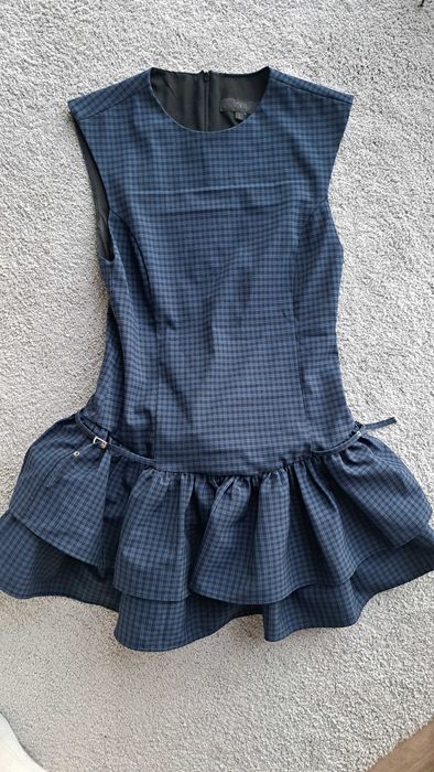 Елегантна рокля ZARA L, като нова