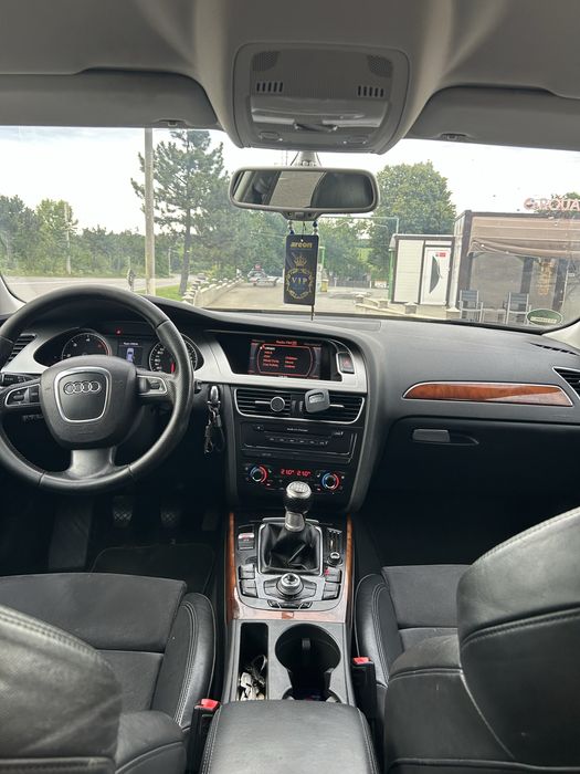 Audi A4 B8 2.0 TDI (2009)