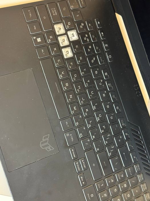 Asus TUF i5/12, SSD 512, RTX3050