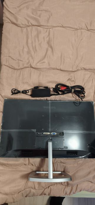 Монитор   Филипс