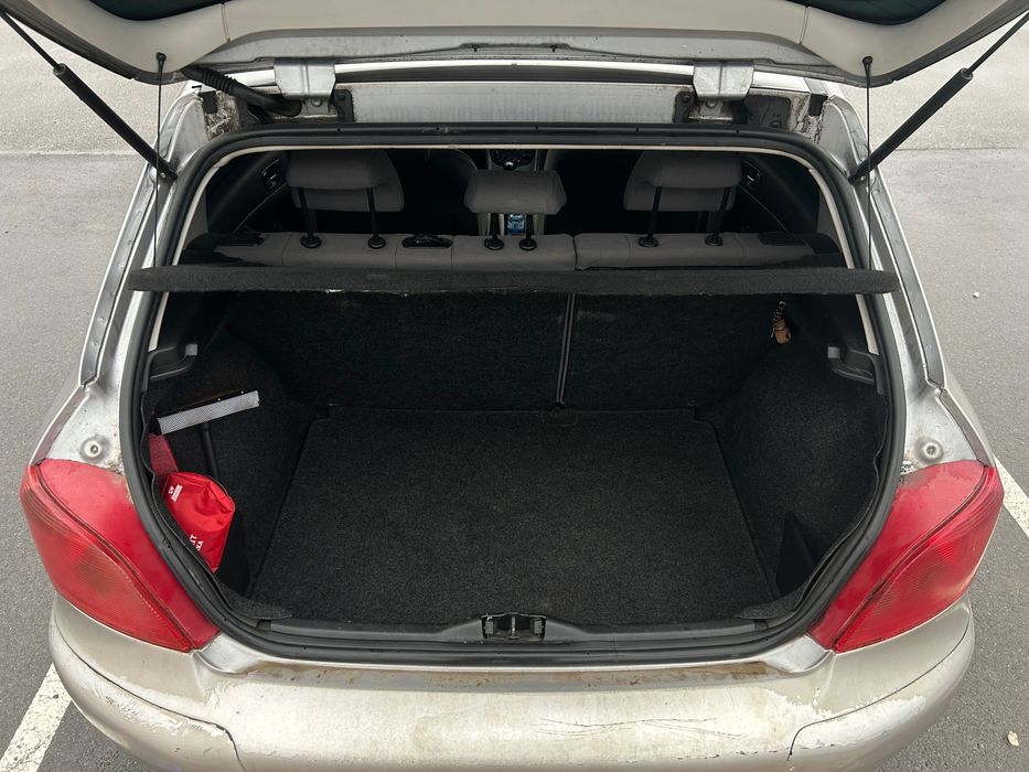 Пежо 307 1.4i бензин 75кс