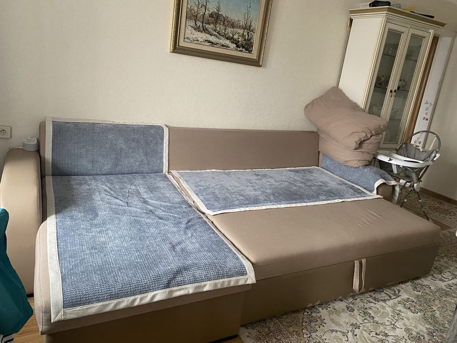 Диван для гостиной