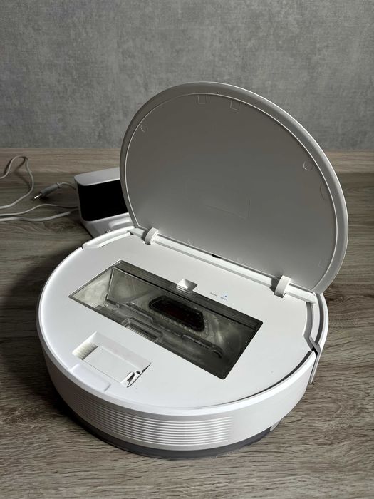 Робот пылесос Dreame F9 белый