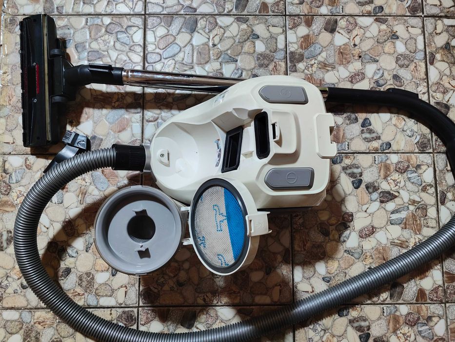 Пылесос Tefal CYCLONIC