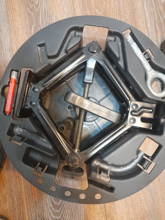 Chit roata de rezerva slim pentru alfa romeo