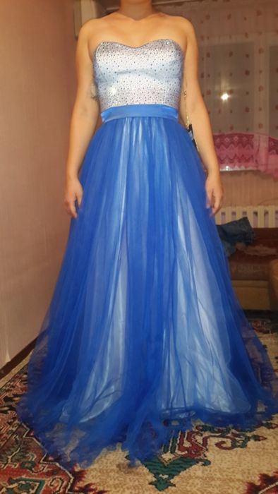 Продается платье