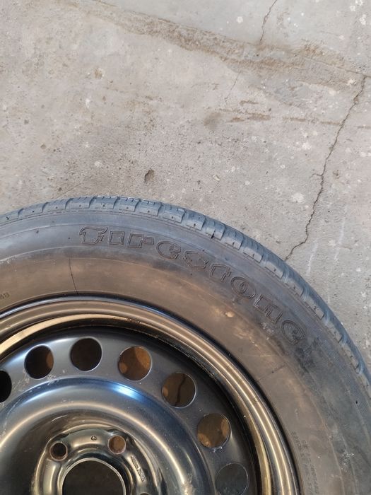 Продам диск с покрышкой