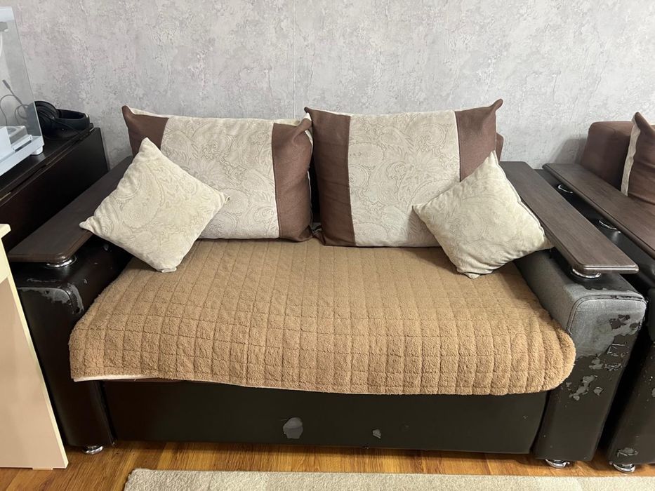 Продам угловой диван
