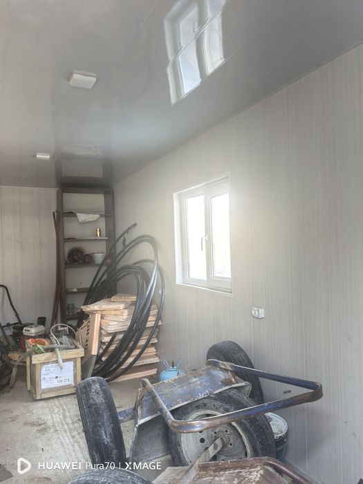 6 metrli konteyner sotiladi