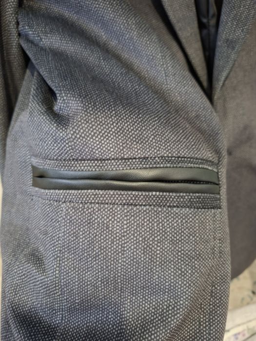 Продам мужской костюм