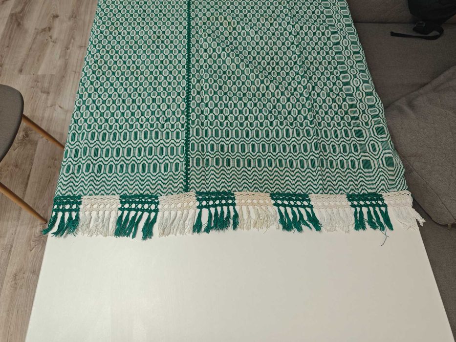 Ocazie Față de masă tradițională țesută manual 150x110 cm piesă veche