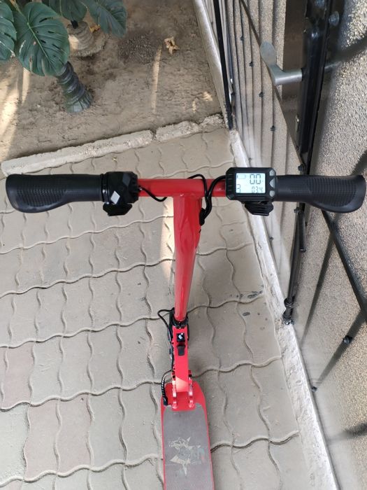 Trotinetă electrică
