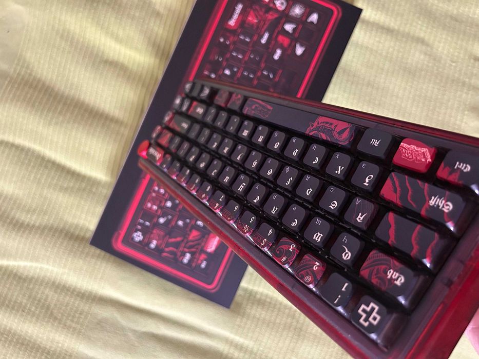 Tastatura Mecanica QwertyKey65 Pro Dracula Wireless