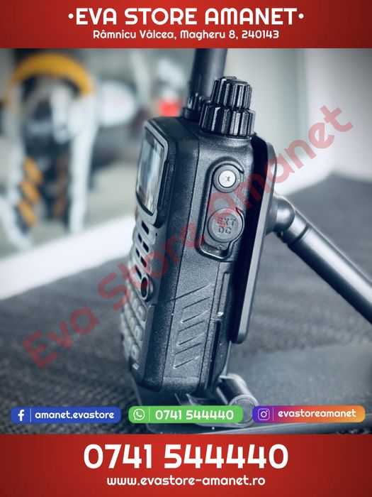 Statie Transceiver Emisie-Receptie YAESU VX-6 FM Tri Band Submersibil