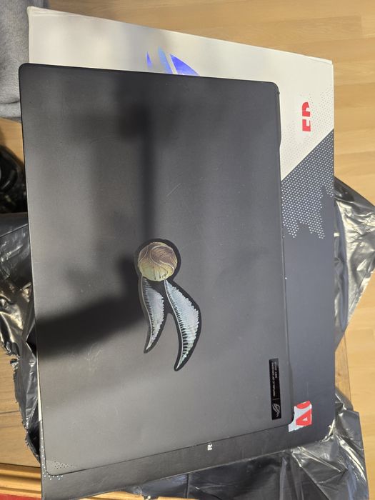 Laptop Asus Rog M16